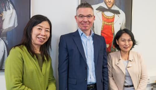 Japanbesuch in Kehl Chieko Nakabasami, Christoph Hodapp und Junko Tokue.